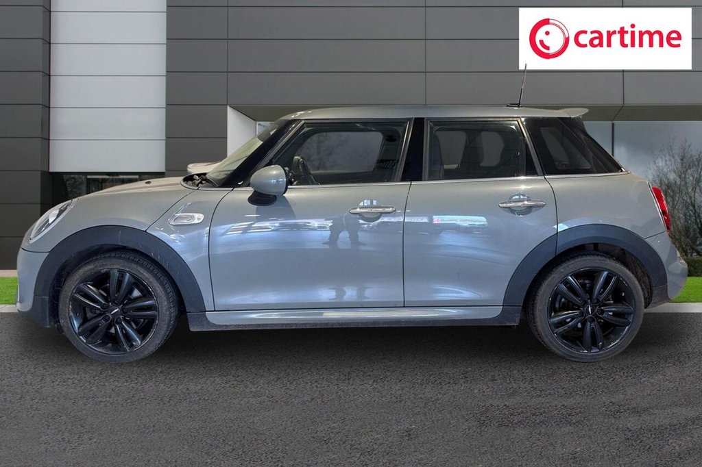 Used MINI Hatch 2019 for sale - 78200391: Photo 3