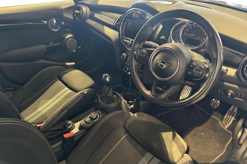 Used MINI Hatch 2019 for sale - 78200391: Photo 9