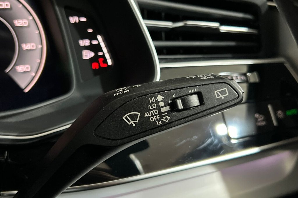 Used Audi Q8 2022 for sale - 76345429: Photo 22