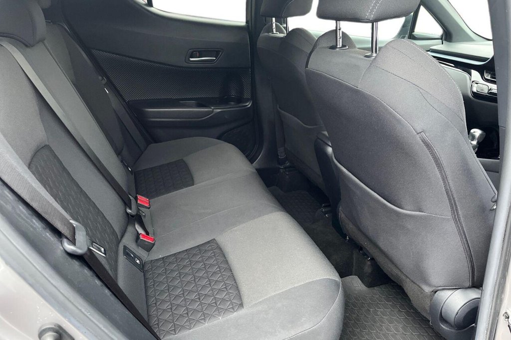 Used Toyota C-HR 2021 for sale - 77422710: Photo 10