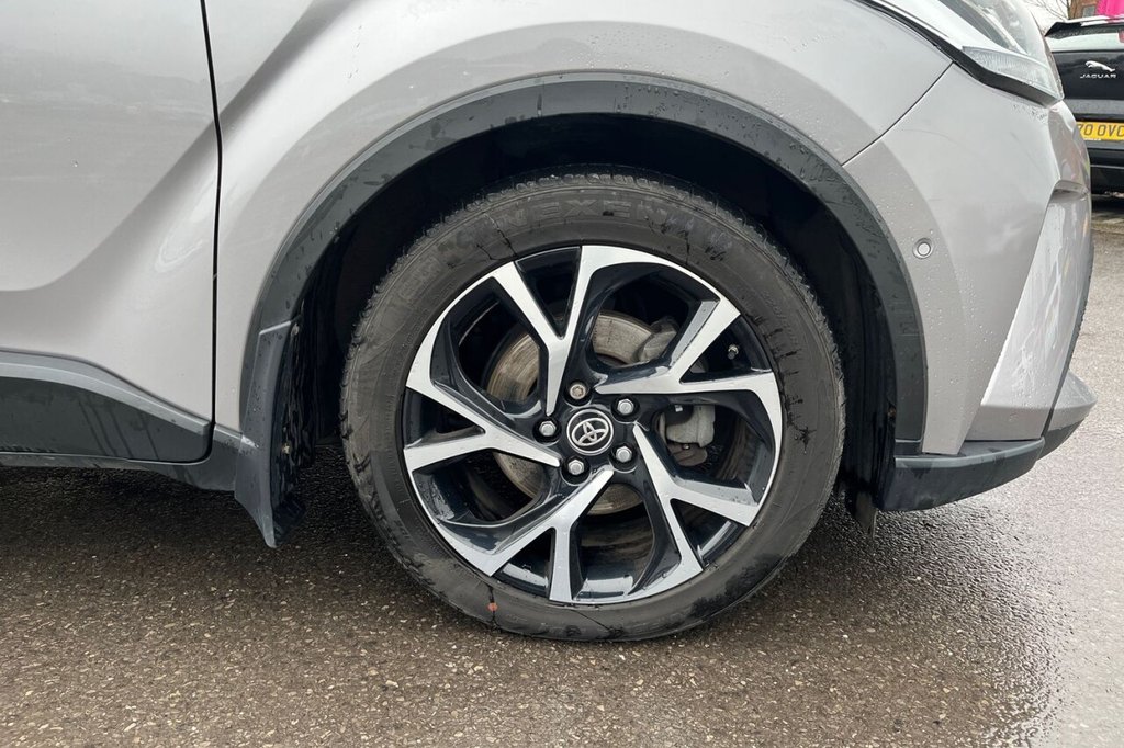 Used Toyota C-HR 2021 for sale - 77422710: Photo 14