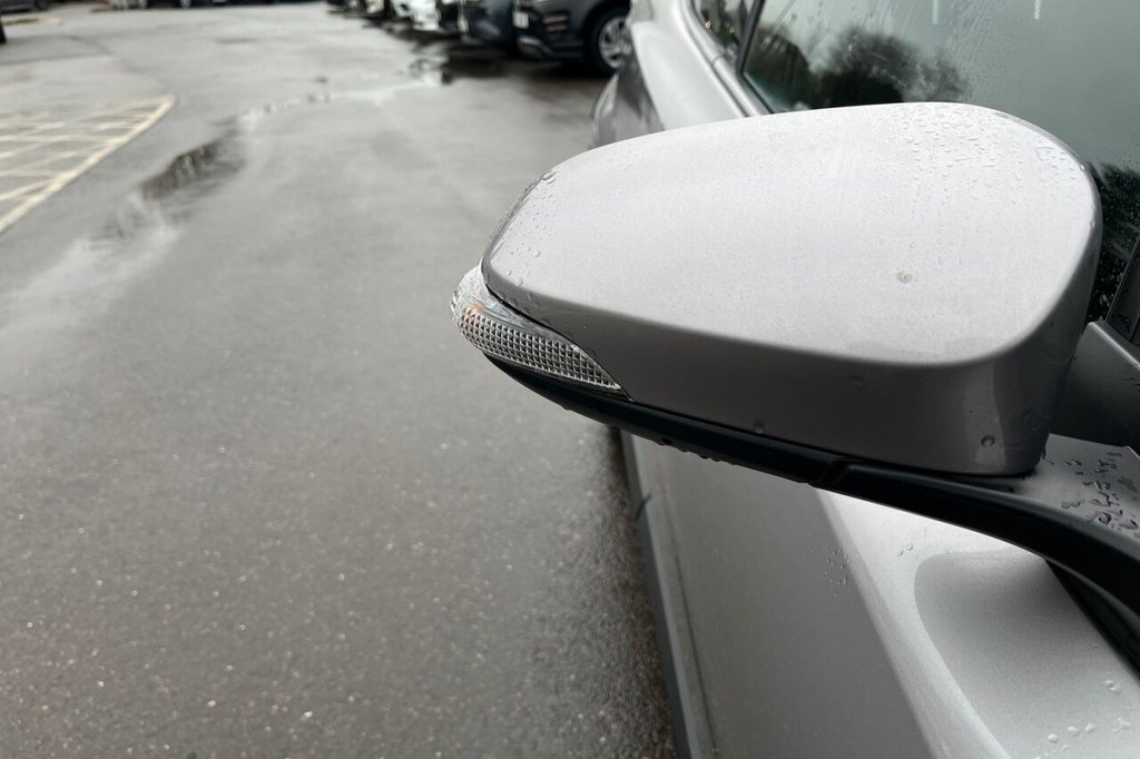 Used Toyota C-HR 2021 for sale - 77422710: Photo 24