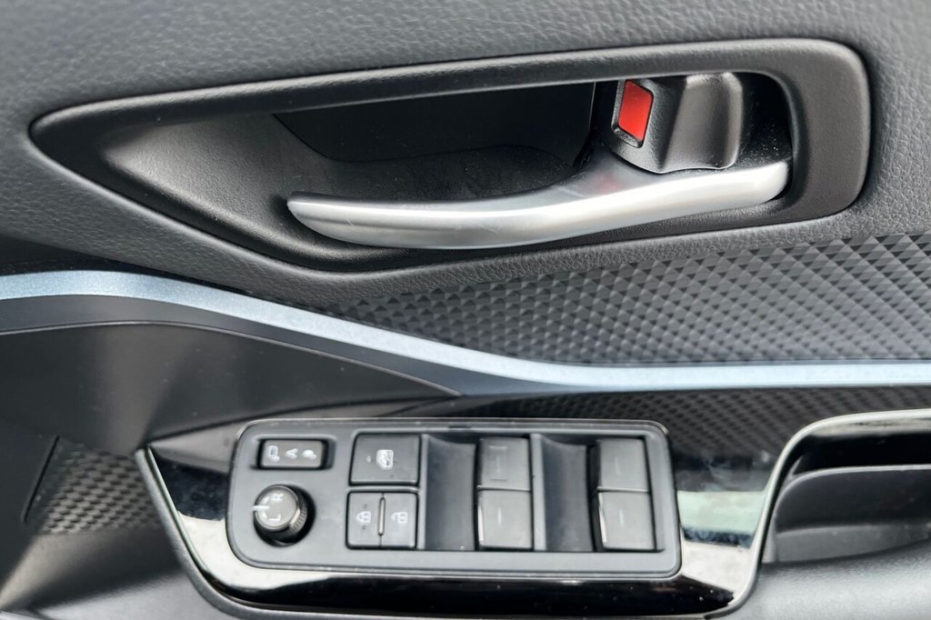 Used Toyota C-HR 2021 for sale - 77422710: Photo 26