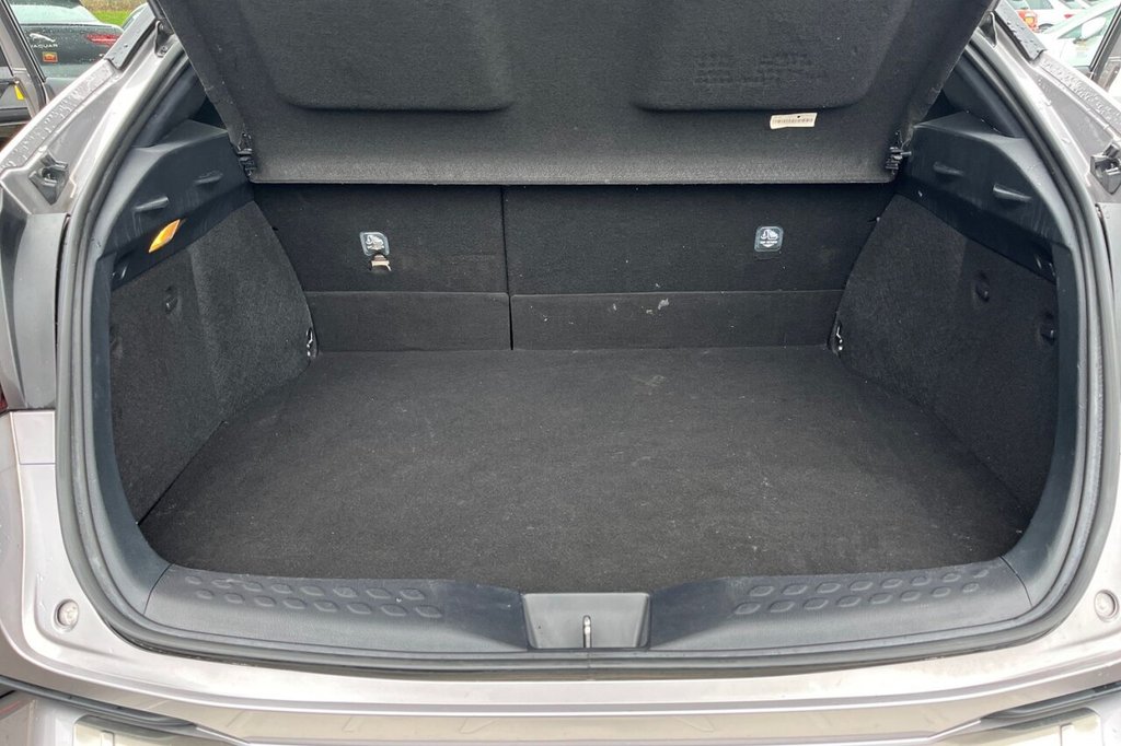 Used Toyota C-HR 2021 for sale - 77422710: Photo 31