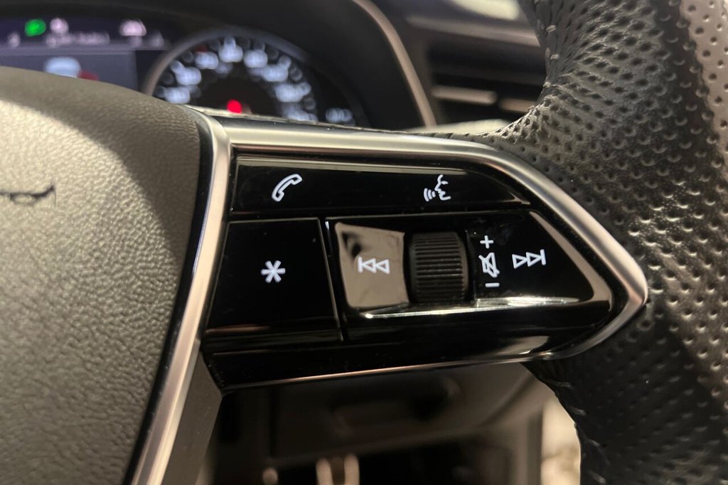 Used Audi A6 Avant 2020 for sale - 77563777: Photo 37