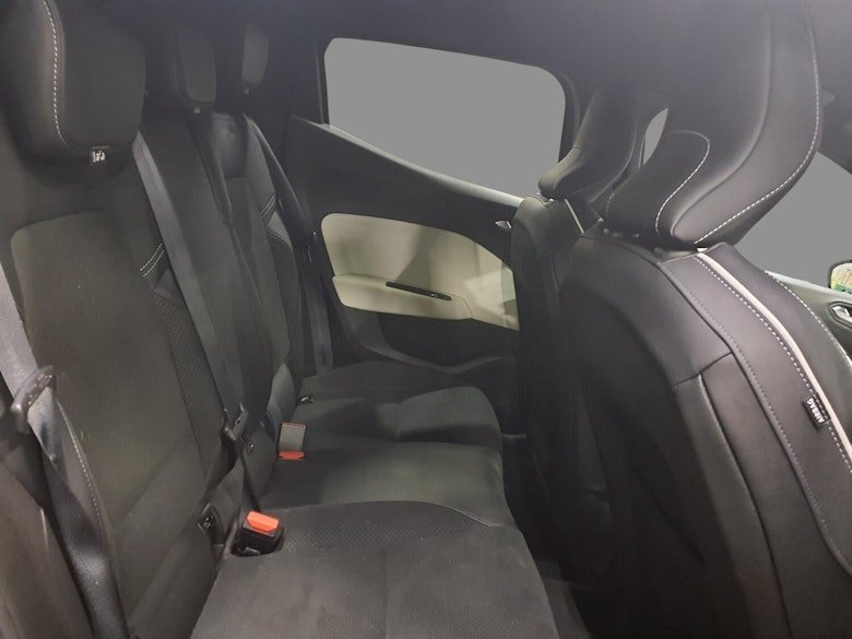 Used Renault Clio 2021 for sale - 77880196: Photo 9
