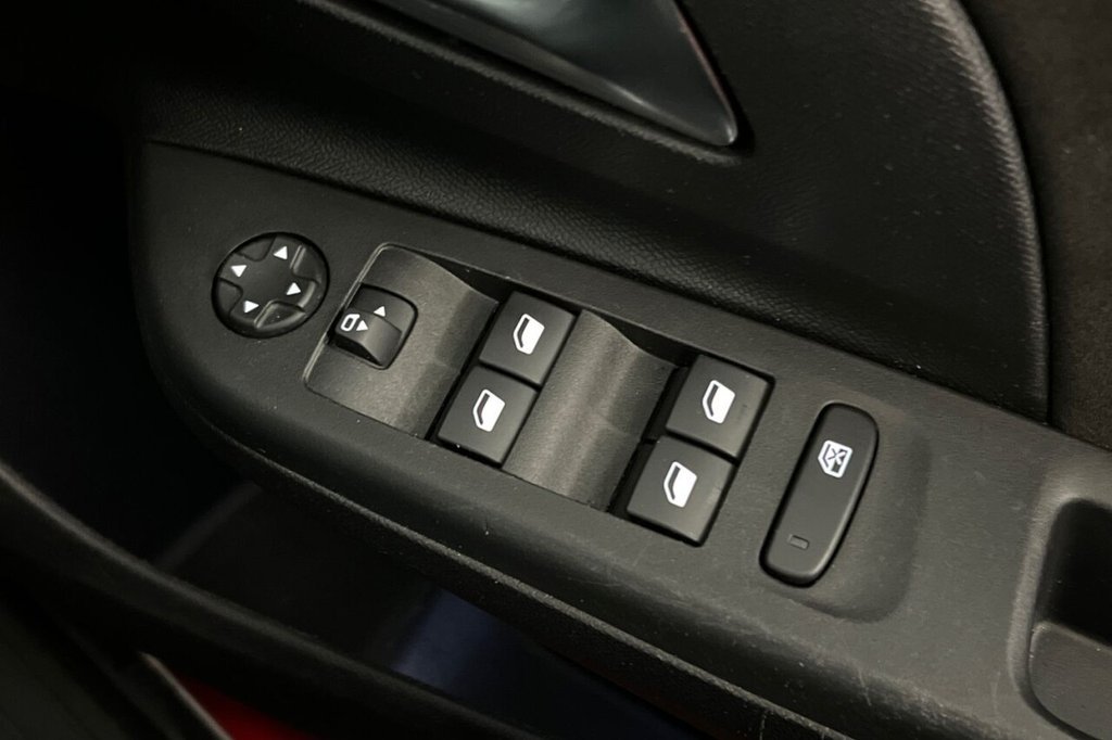 Used Vauxhall Corsa 2023 for sale - 76535525: Photo 41