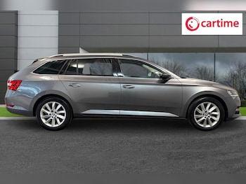 Used Skoda Superb 2023 for sale - 79209715: Photo