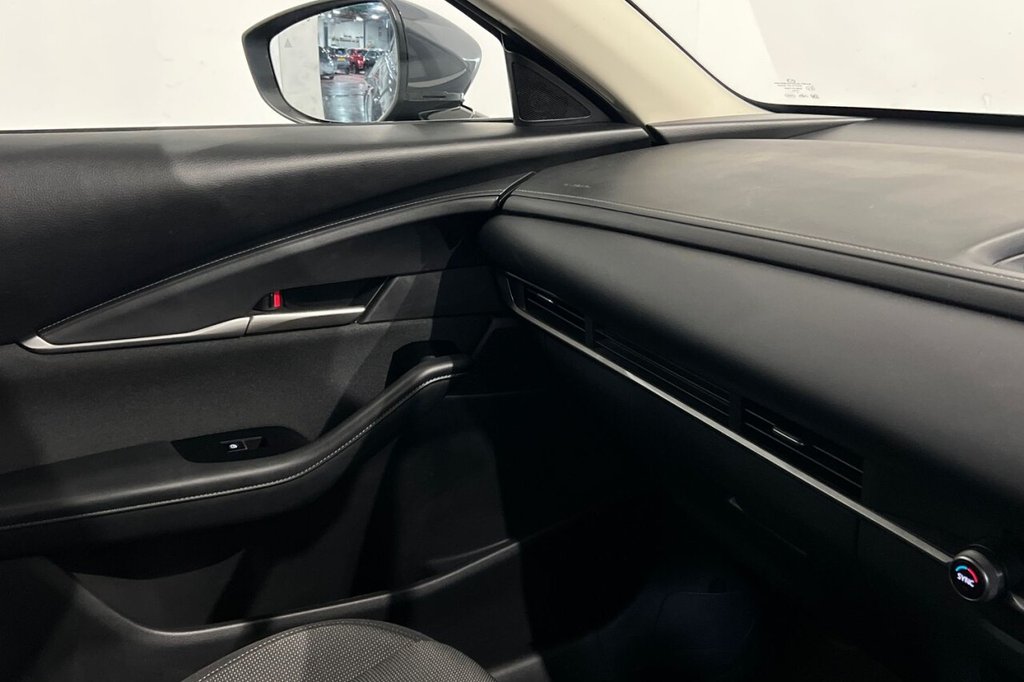 Used Mazda CX-30 2023 for sale - 77110468: Photo 33