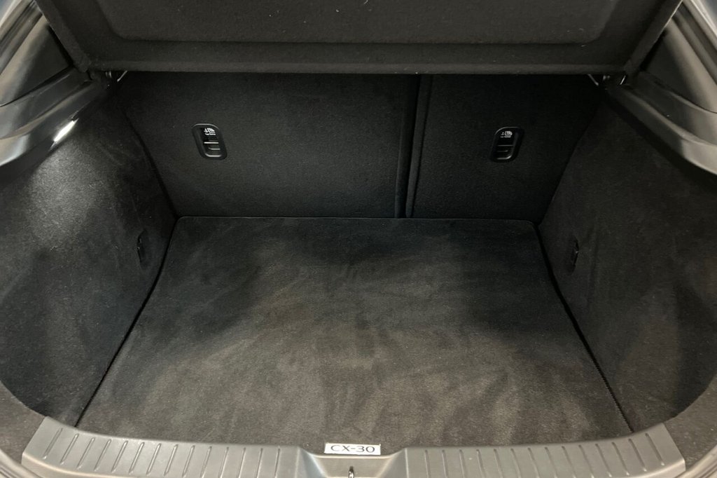 Used Mazda CX-30 2023 for sale - 77110468: Photo 42