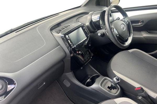 Used Toyota AYGO 2021 for sale - 75548279: Photo 11