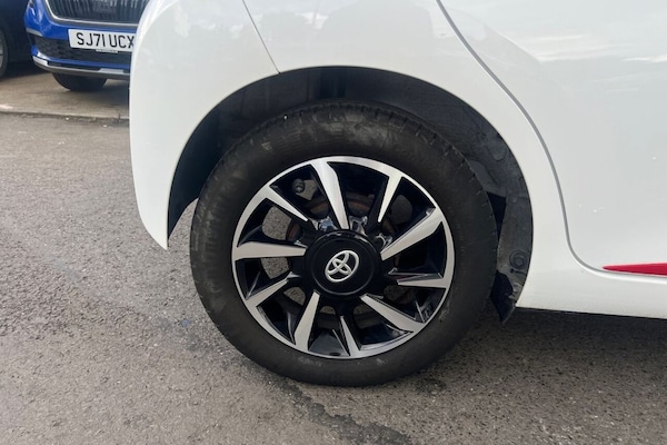 Used Toyota AYGO 2021 for sale - 75548279: Photo 14
