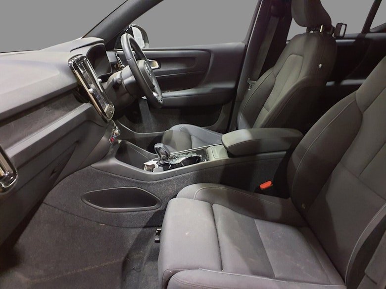 Used Volvo XC40 2023 for sale - 78044384: Photo 3