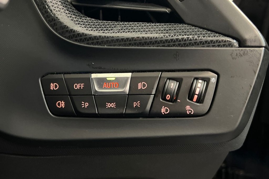 Used BMW 1 Series 2020 for sale - 77226642: Photo 38