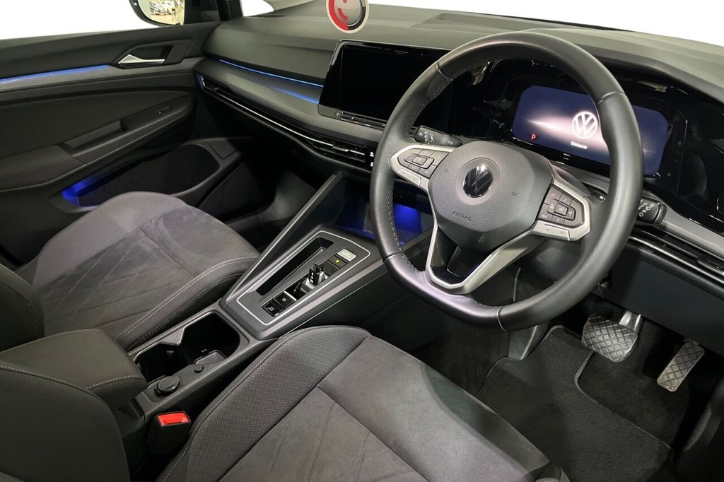 Used Volkswagen Golf 2022 for sale - 76642333: Photo 9