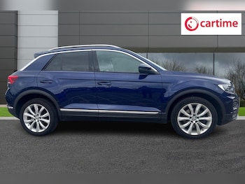 Used Volkswagen T-Roc 2018 for sale - 75287283: Photo