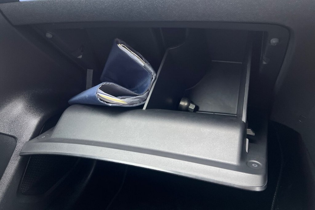 Used Peugeot E-208 2020 for sale - 77287718: Photo 17