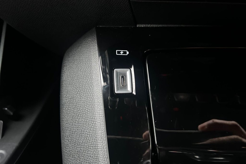 Used Peugeot E-208 2020 for sale - 77287718: Photo 22