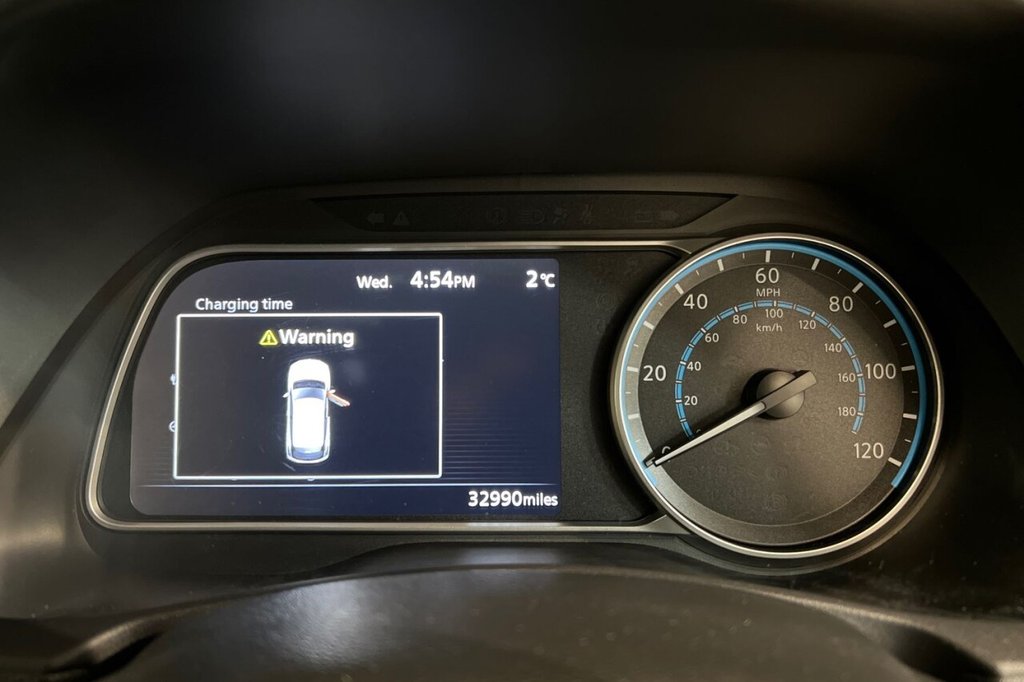 Used Nissan Leaf 2021 for sale - 76685877: Photo 15