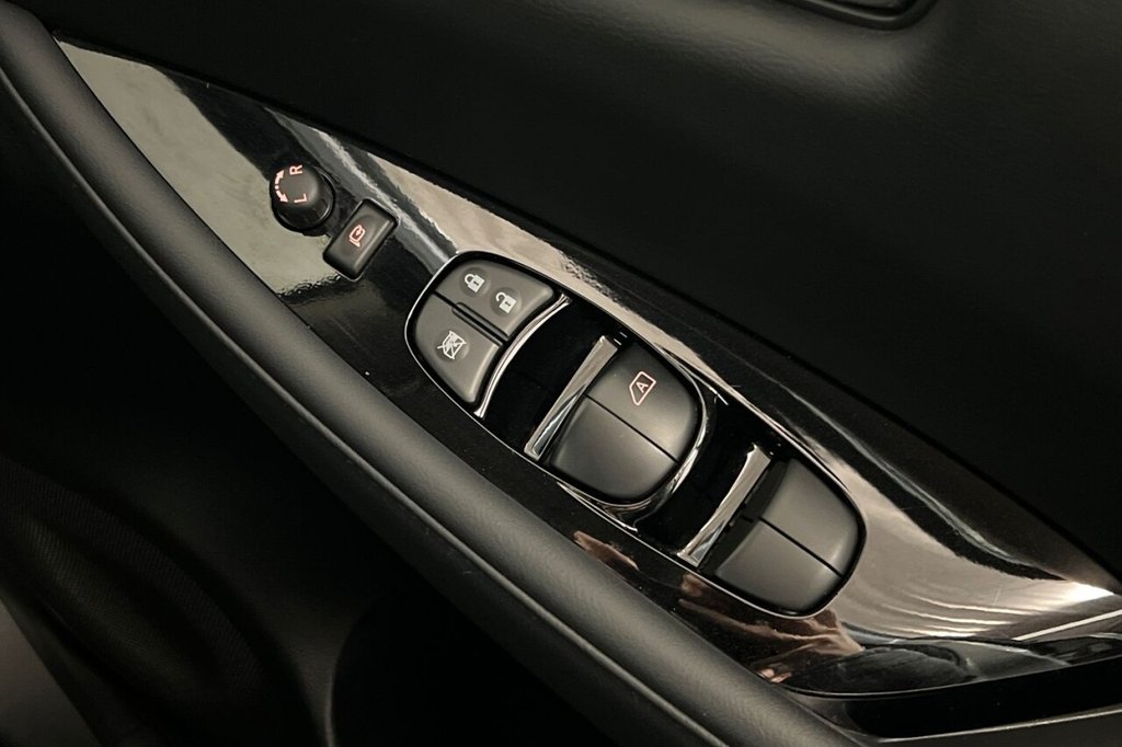 Used Nissan Leaf 2021 for sale - 76685877: Photo 38