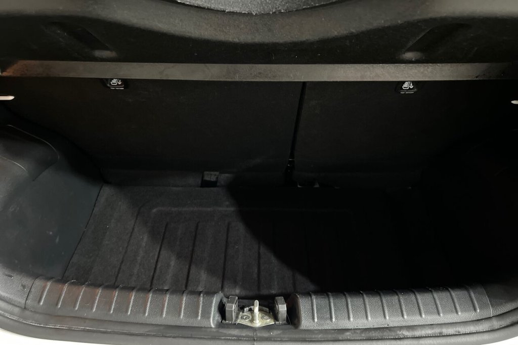 Used Kia Picanto 2020 for sale - 76080381: Photo 40