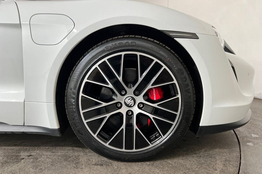 Used Porsche Taycan 2022 for sale - 76118413: Photo 14