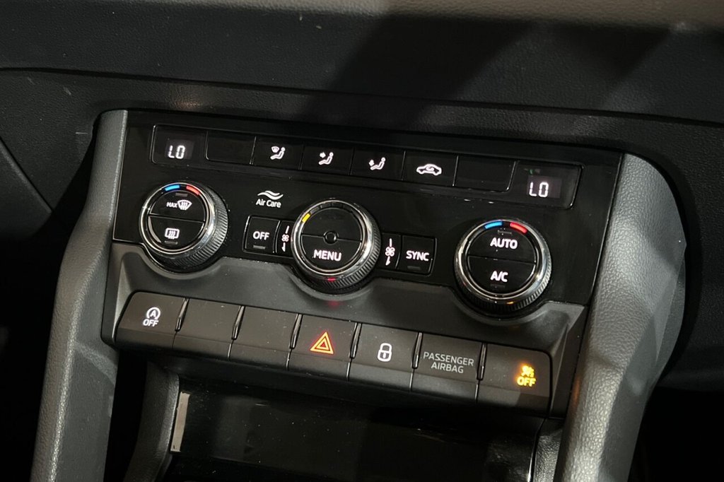 Used Skoda Karoq 2020 for sale - 76092698: Photo 21