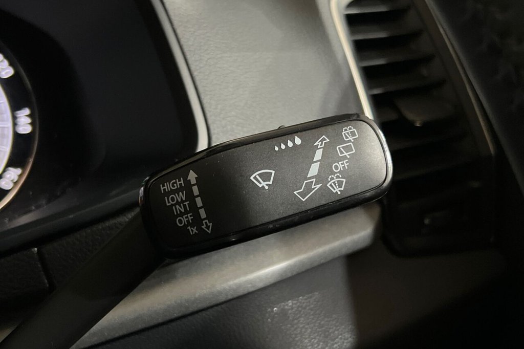 Used Skoda Karoq 2020 for sale - 76092698: Photo 27