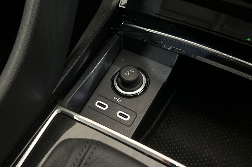 Used Skoda Karoq 2020 for sale - 76092698: Photo 33