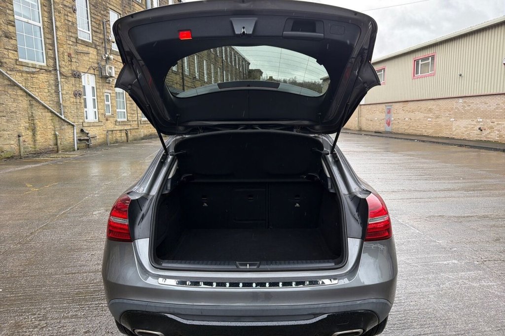 Used Mercedes-Benz GLA 2019 for sale - 77981537: Photo 26