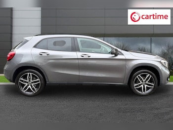 Used Mercedes-Benz GLA 2019 for sale - 77981537: Photo