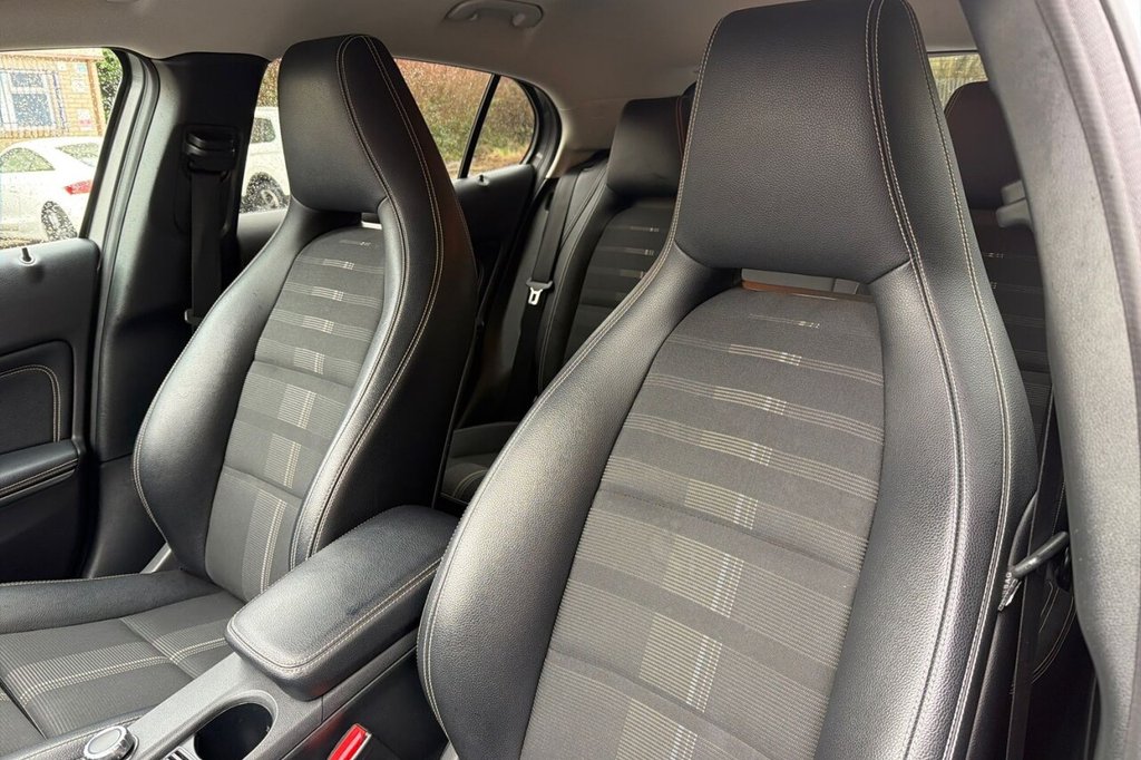 Used Mercedes-Benz GLA 2019 for sale - 77981537: Photo 31