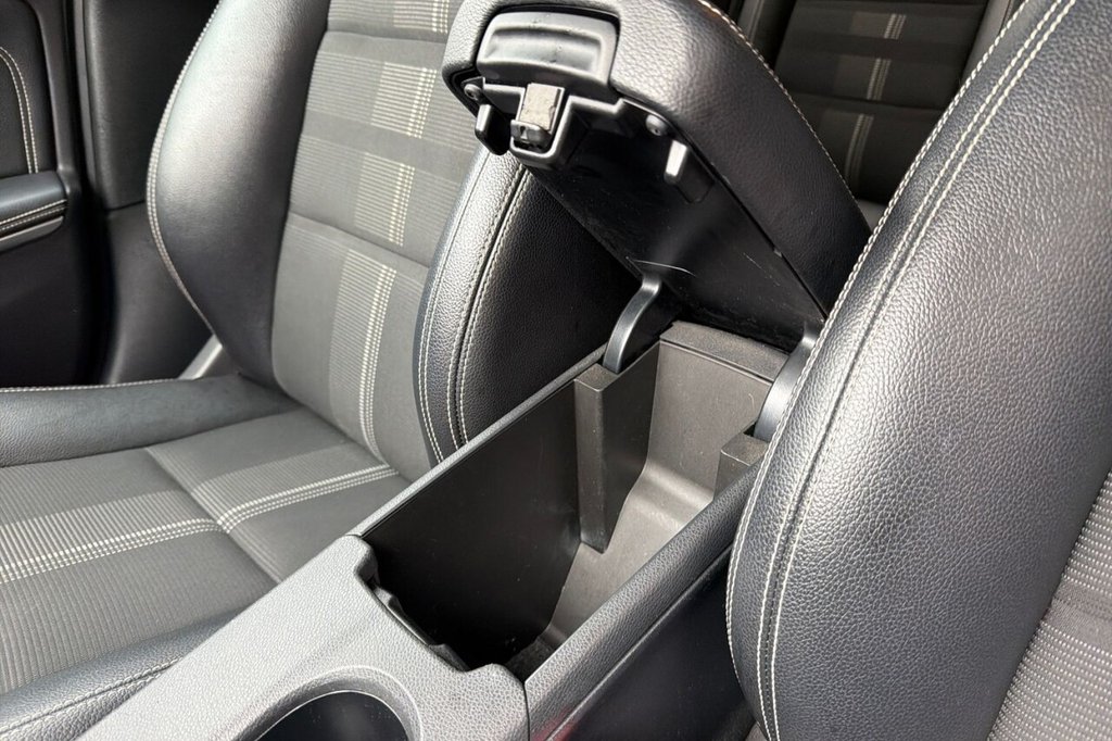 Used Mercedes-Benz GLA 2019 for sale - 77981537: Photo 32