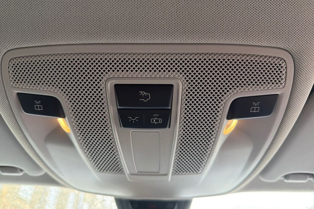 Used Mercedes-Benz GLA 2019 for sale - 77981537: Photo 43