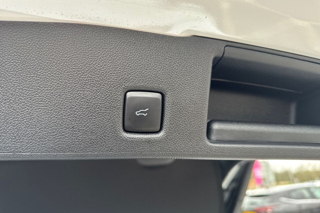 Used Ford Kuga 2023 for sale - 77269042: Photo 41