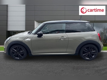 Used MINI Hatch 2018 for sale - 75830866: Photo