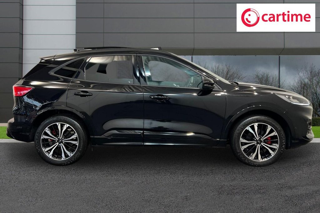 Used Ford Kuga 2023 for sale - 76429648: Photo 2