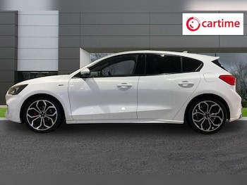 Used Ford Focus 2020 for sale - 76772997: Photo