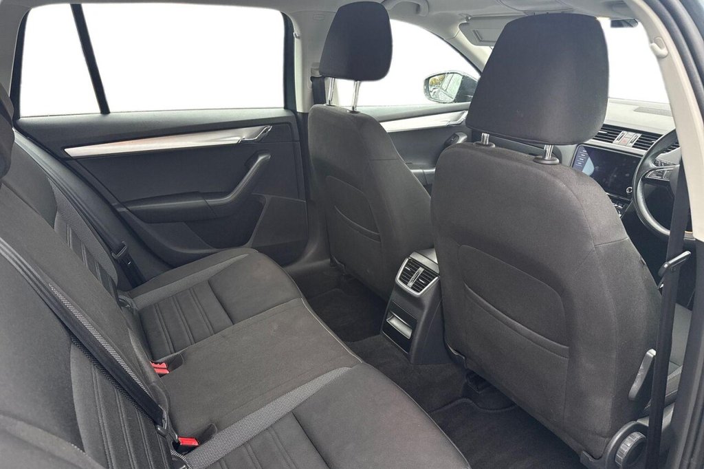 Used Skoda Octavia 2020 for sale - 76323070: Photo 10