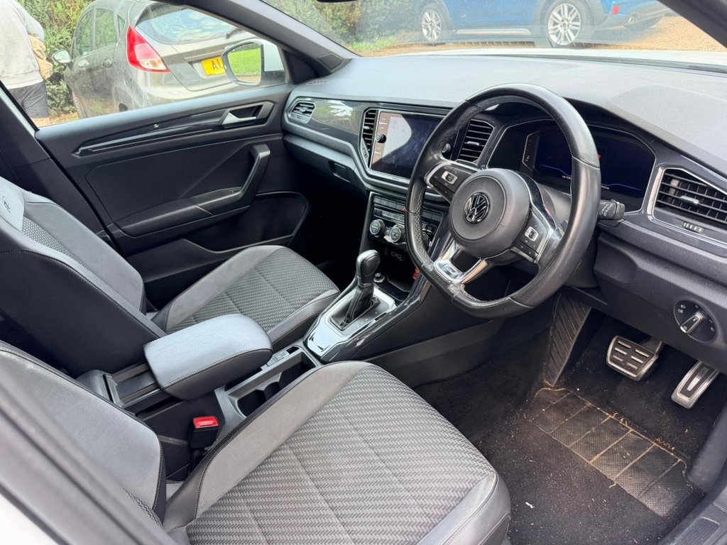Used Volkswagen T-Roc 2019 for sale - 77990940: Photo 8