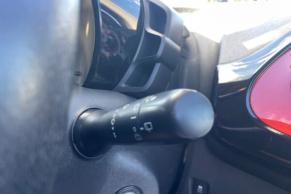 Used Peugeot 108 2019 for sale - 76185056: Photo 24