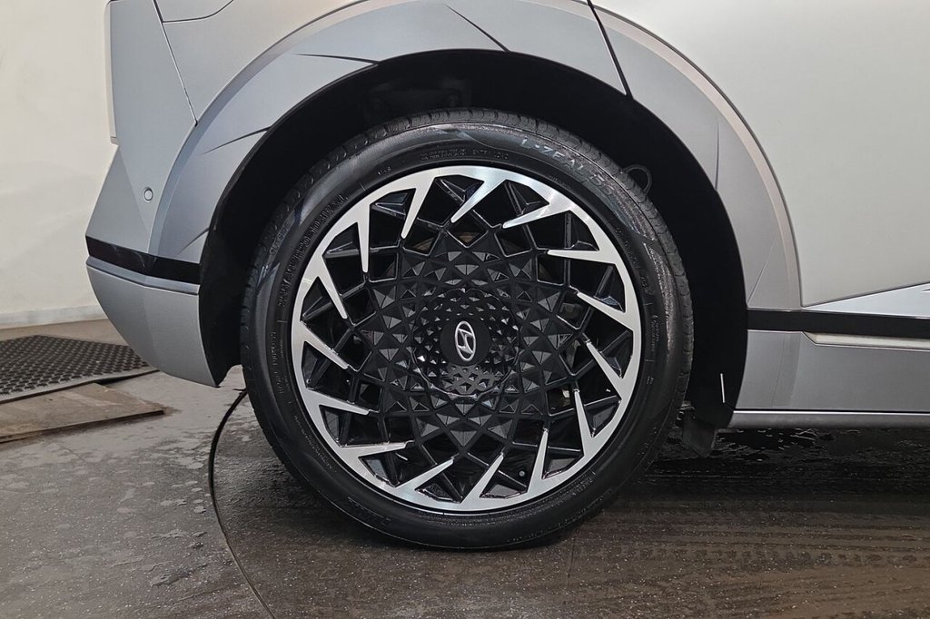 Used Hyundai IONIQ 5 2021 for sale - 76642328: Photo 14