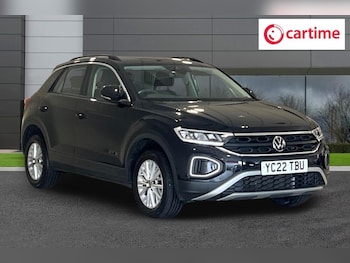 Used Volkswagen T-Roc 2022 for sale - 79059536: Photo