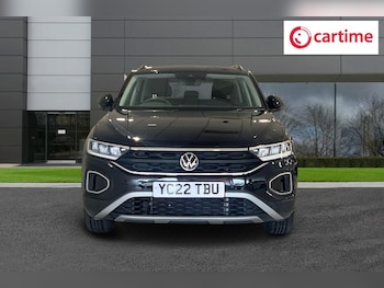 Used Volkswagen T-Roc 2022 for sale - 79059536: Photo