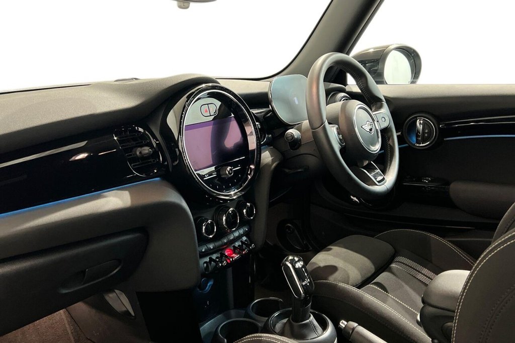 Used MINI Hatch 2023 for sale - 77703617: Photo 11