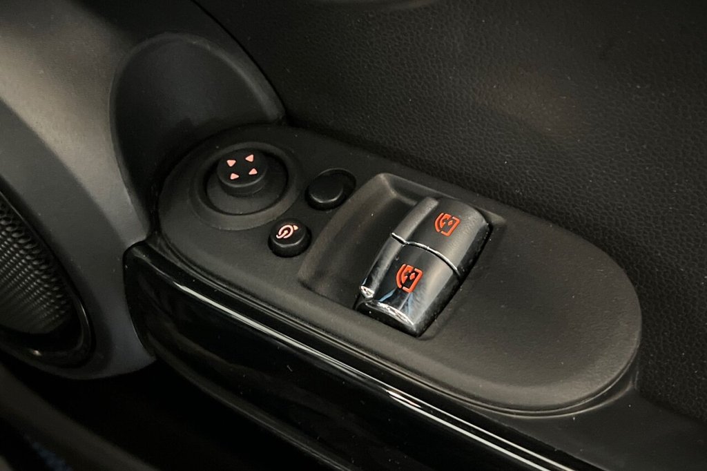 Used MINI Hatch 2023 for sale - 77703617: Photo 40