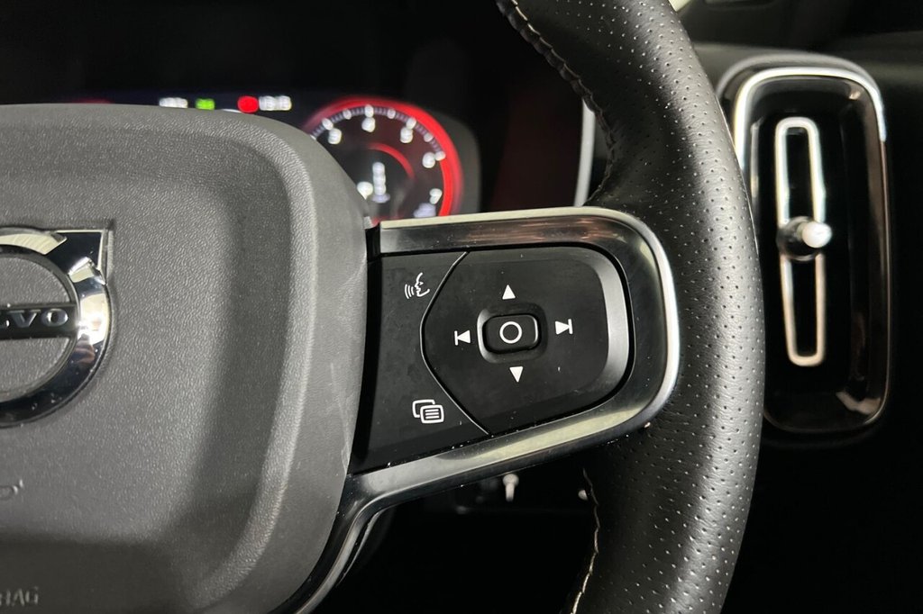 Used Volvo XC40 2020 for sale - 77212364: Photo 27