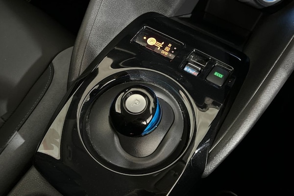 Used Nissan Leaf 2020 for sale - 76279491: Photo 34