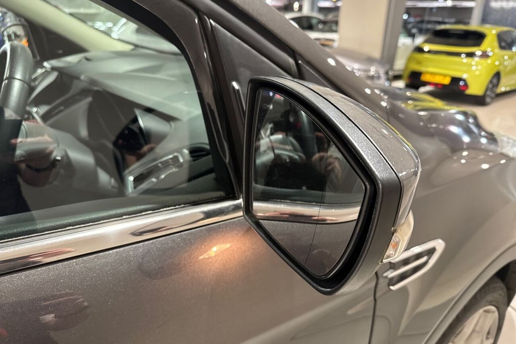 Used Ford Kuga 2017 for sale - 76429671: Photo 32