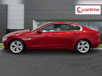 Used Jaguar XE 2021 for sale - 77564024: Photo